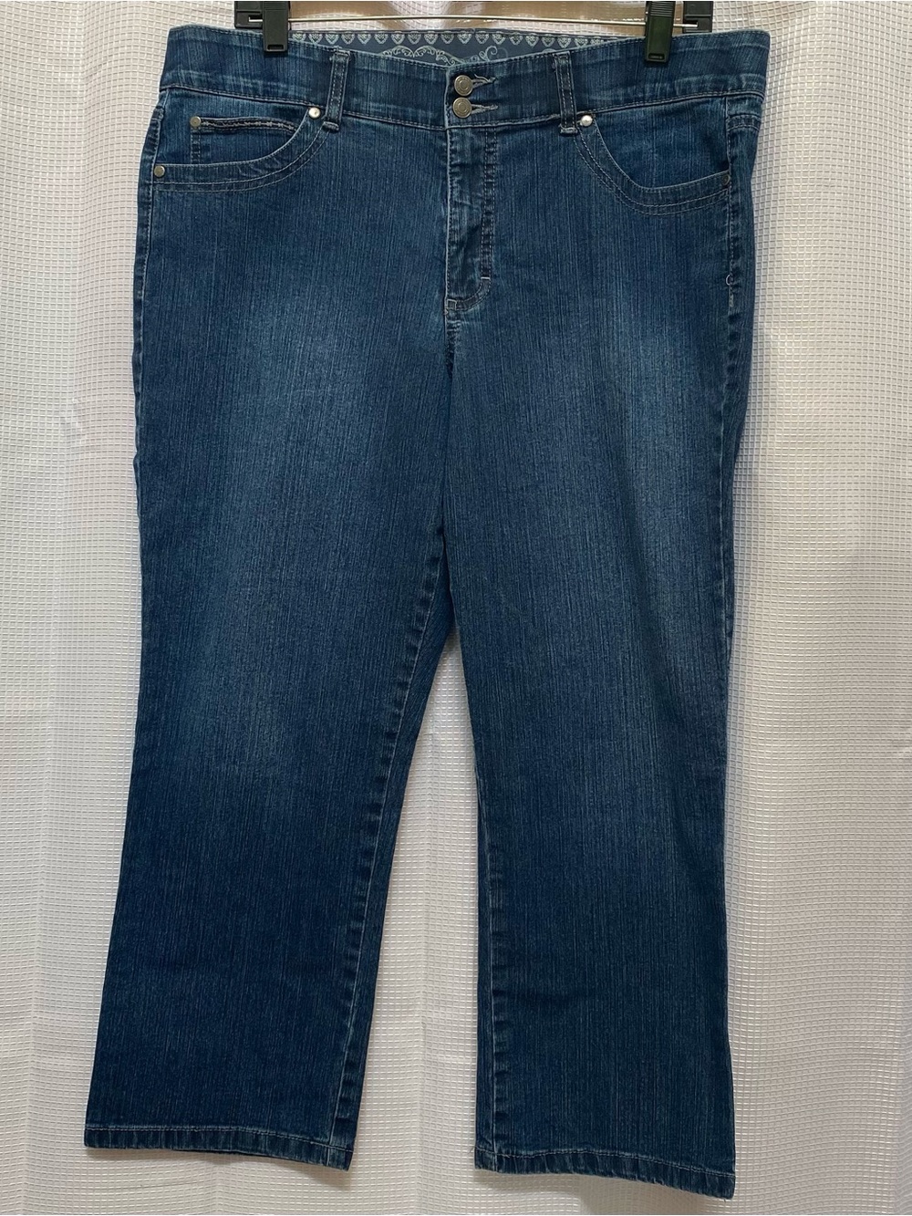Ladies BANDOLINO cropped jeans with comfort stretch waistband size 14
